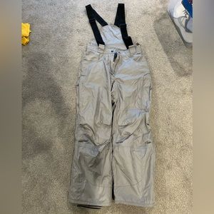 Obermeyer ALT3 Women’s ski snowboard bibs 4 short